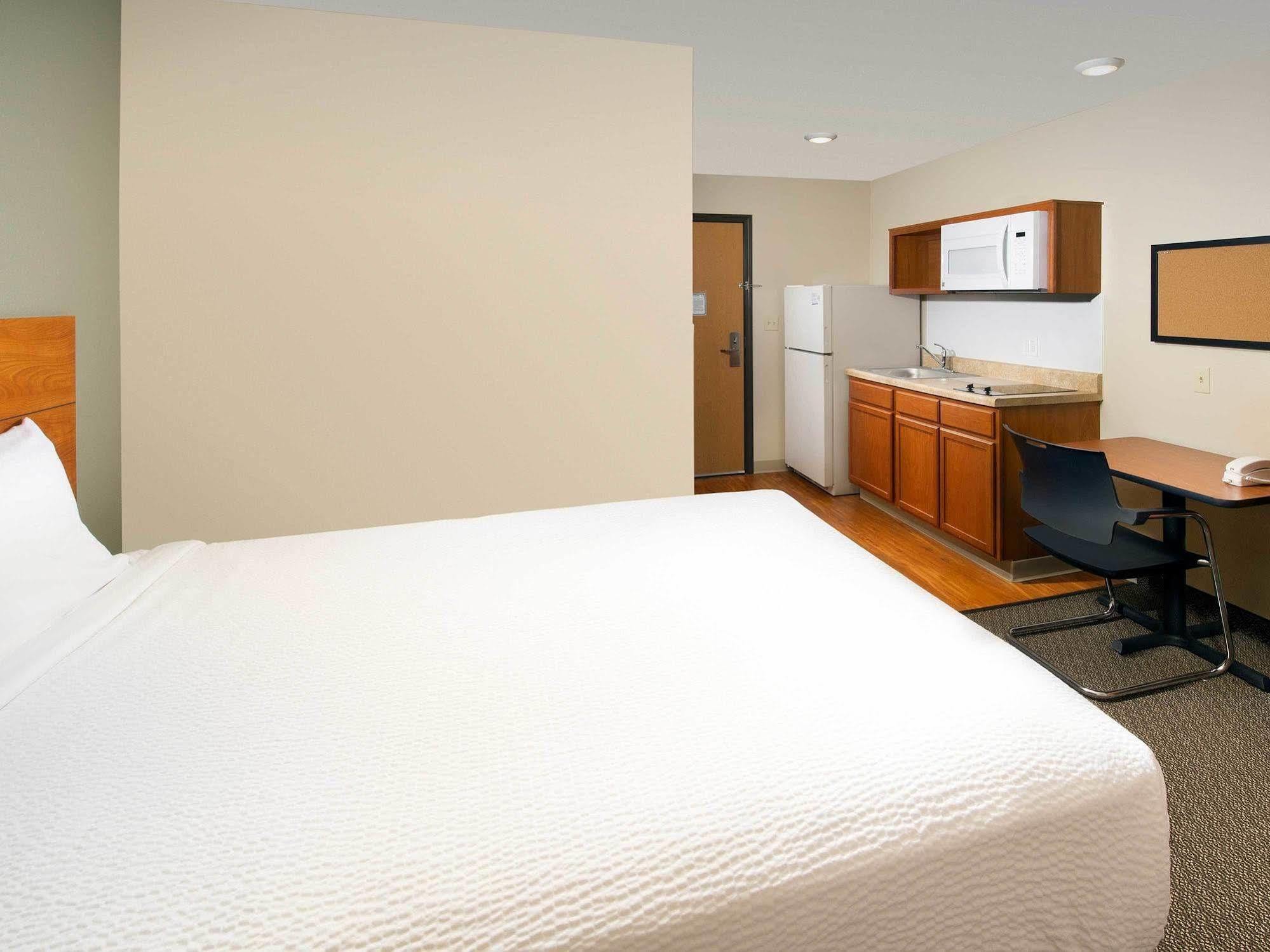 Woodspring Suites Akron Portage Lakes Exteriér fotografie